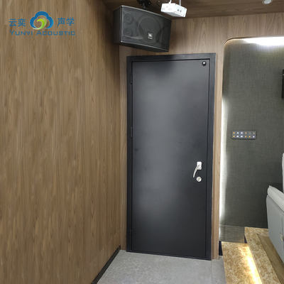 Porte insonorisée robuste sur mesure construite avec type de joint magnétique